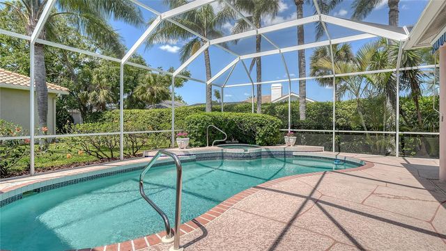 5270 FAR OAK CIRCLE, Sarasota, FL 34238