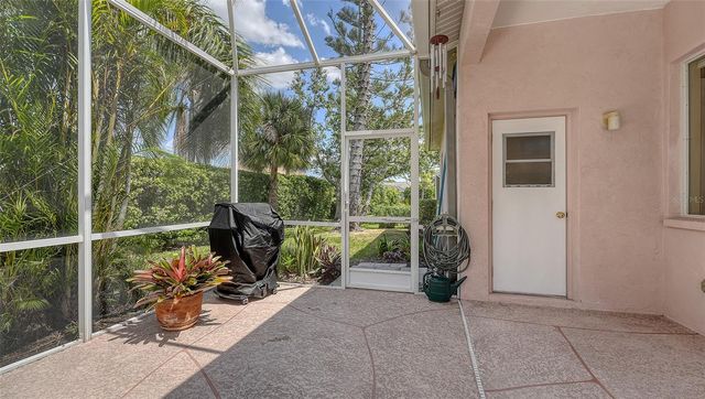 5270 FAR OAK CIRCLE, Sarasota, FL 34238
