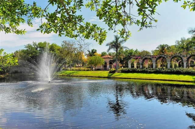 5270 FAR OAK CIRCLE, Sarasota, FL 34238