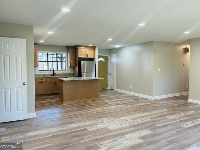 6165 Radford Drive, Riverdale, GA 30296