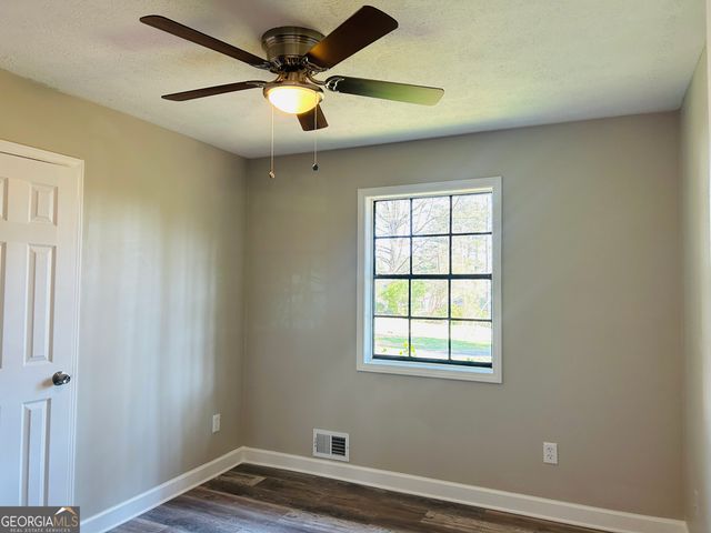 6165 Radford Drive, Riverdale, GA 30296