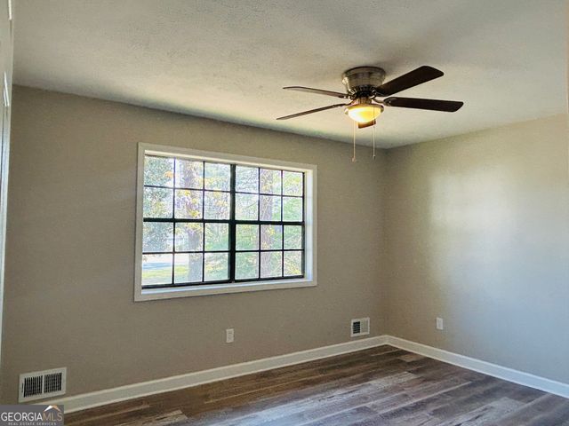 6165 Radford Drive, Riverdale, GA 30296