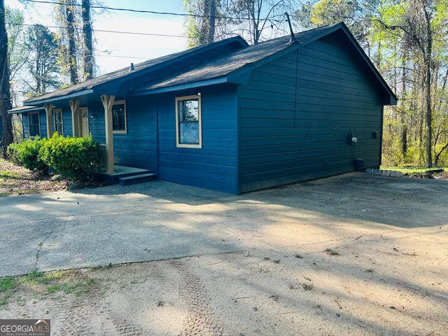 6165 Radford Drive, Riverdale, GA 30296