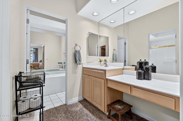 23001 E Mocha Ln, Liberty Lake, WA 99019