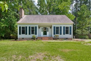 2909 Scuppernong Lane, Durham, NC 27703