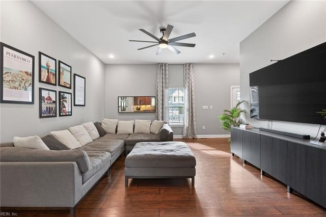 7012 Gregory DR, Norfolk, VA 23513