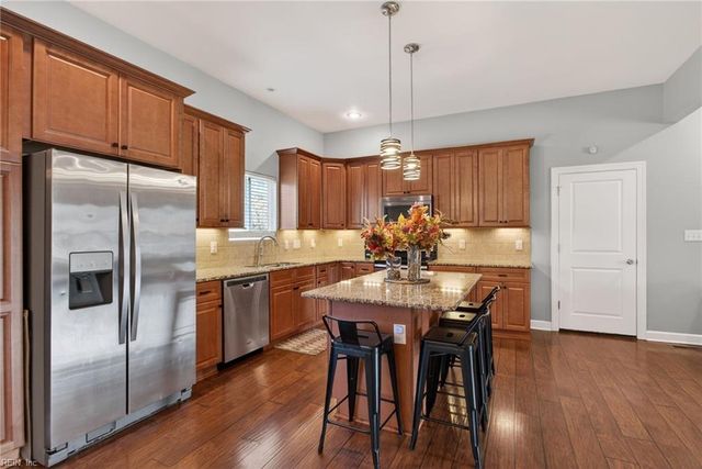 7012 Gregory DR, Norfolk, VA 23513