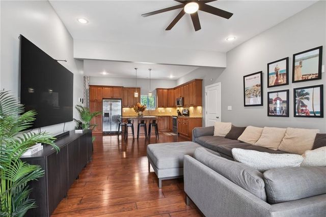 7012 Gregory DR, Norfolk, VA 23513