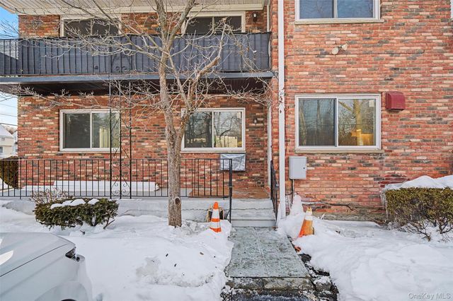 810 Blooming Grove Turnpike 3, New Windsor, NY 12553