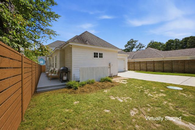 82 Bellegrass Blvd., Hattiesburg, MS 39402