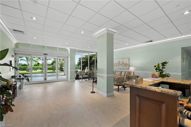 140 Seaview CT 1704S, Marco Island, FL 34145