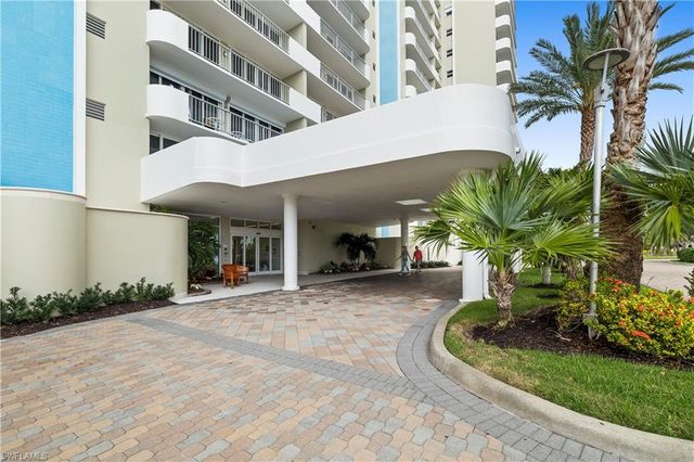 140 Seaview CT 1704S, Marco Island, FL 34145