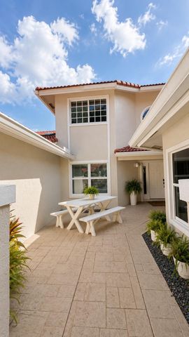 4107 CARRIAGE Drive K2, Pompano Beach, FL 33069