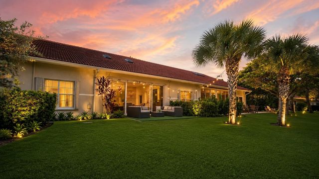 4107 CARRIAGE Drive K2, Pompano Beach, FL 33069