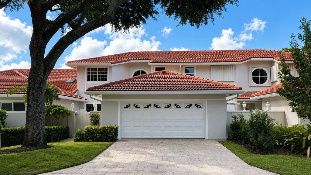 4107 CARRIAGE Drive K2, Pompano Beach, FL 33069