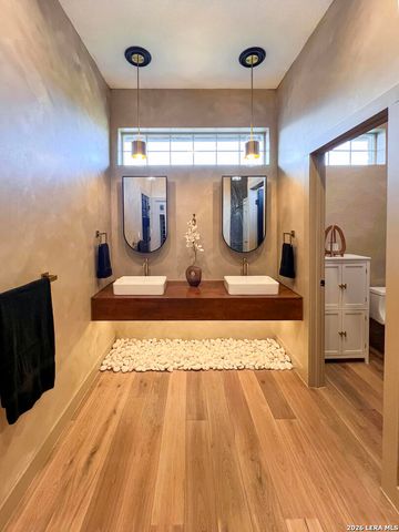 6975 Pfeil, Schertz, TX 78154