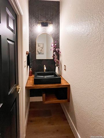 6975 Pfeil, Schertz, TX 78154