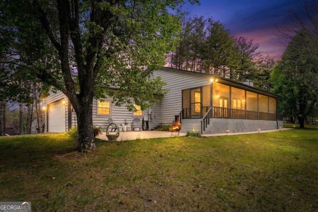 9045 Betty Jo Circle 17, Young Harris, GA 30582
