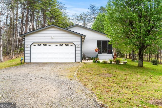 9045 Betty Jo Circle 17, Young Harris, GA 30582