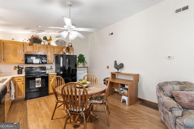 9045 Betty Jo Circle 17, Young Harris, GA 30582