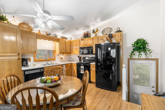 9045 Betty Jo Circle 17, Young Harris, GA 30582