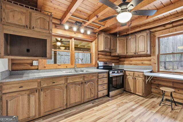 61 Bear Ridge Road, Cleveland, GA 30528