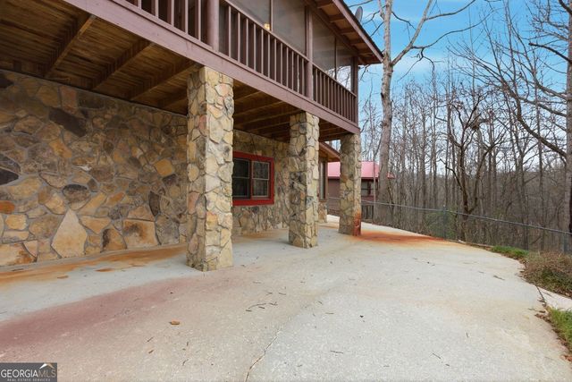 61 Bear Ridge Road, Cleveland, GA 30528