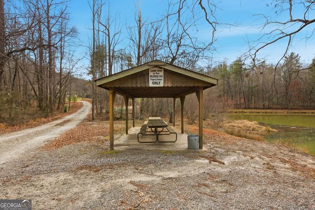 61 Bear Ridge Road, Cleveland, GA 30528