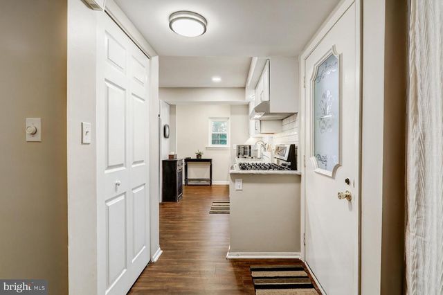 354 VALLEYBROOK DR, Lancaster, PA 17601