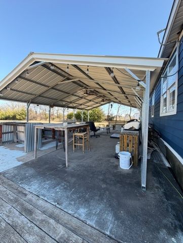 416 Private Road 452, Trenton, TX 75490