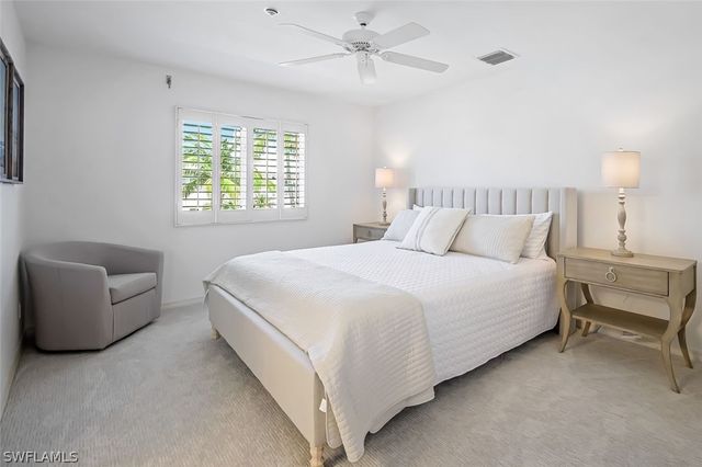 433 2nd ST S B-202, Naples, FL 34102