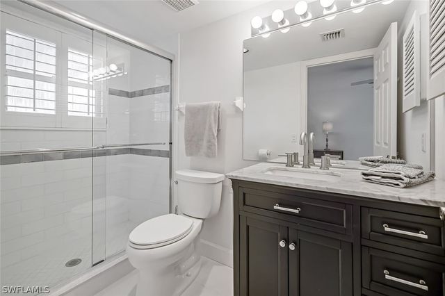 433 2nd ST S B-202, Naples, FL 34102