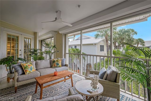 433 2nd ST S B-202, Naples, FL 34102