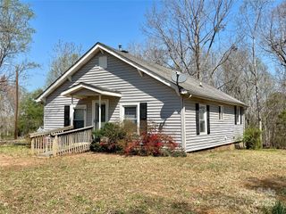576 Grays Creek Church Road, Rutherfordton, NC 28139
