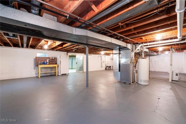 755 Blueberry Hill Drive, Canfield, OH 44406