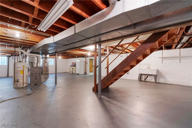 755 Blueberry Hill Drive, Canfield, OH 44406