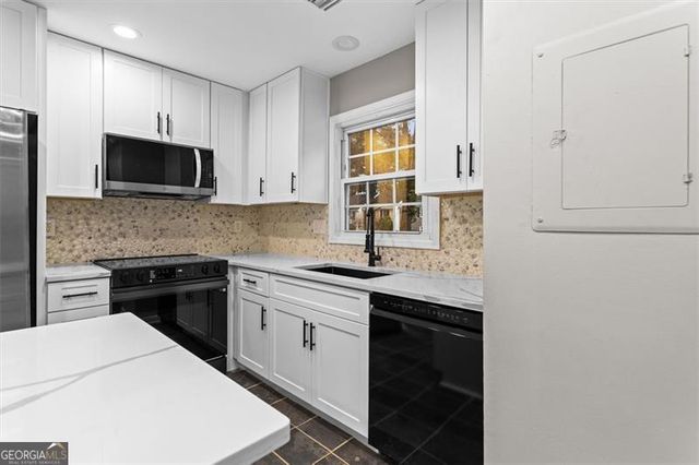 1777 TWIN BROOKS Drive, Marietta, GA 30067