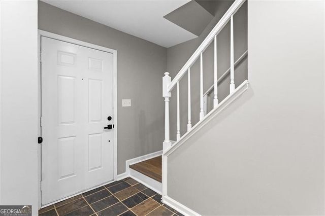 1777 TWIN BROOKS Drive, Marietta, GA 30067