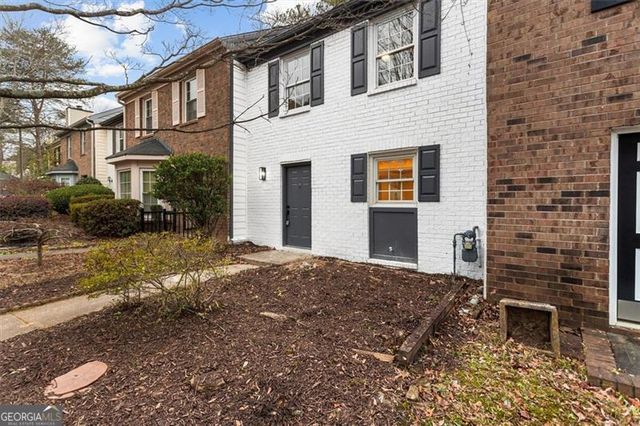 1777 TWIN BROOKS Drive, Marietta, GA 30067