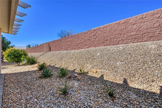 2024 Geese Avenue, North Las Vegas, NV 89084