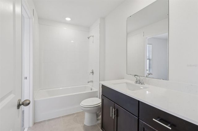 701 SPARTINA WAY, Lady Lake, FL 32159