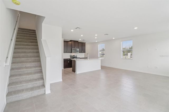 701 SPARTINA WAY, Lady Lake, FL 32159