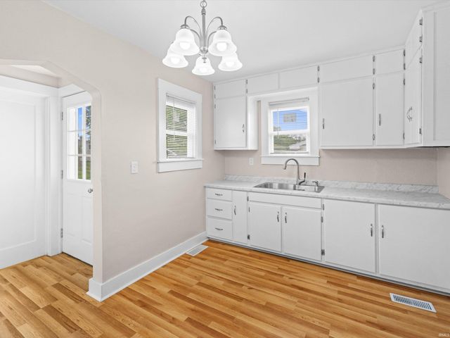 3918 N Harrison Street, Richland, IN 47634
