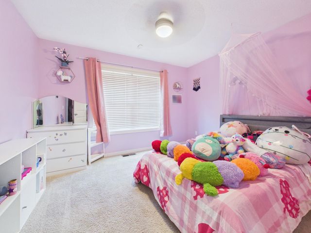 2350 N Castle Rock Ct, Wichita, KS 67228