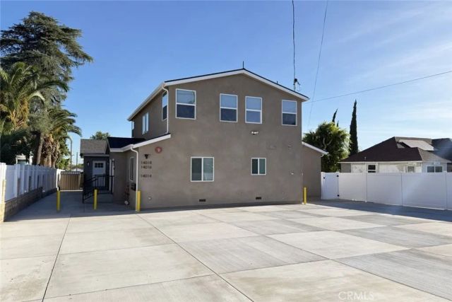 14018 Hubbard Street, Sylmar, CA 91342