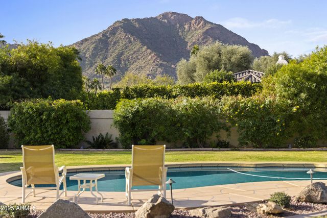 6131 E Naumann Drive, Paradise Valley, AZ 85253