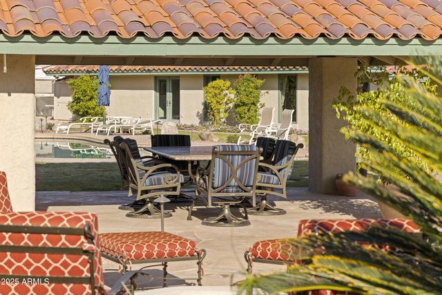 6131 E Naumann Drive, Paradise Valley, AZ 85253