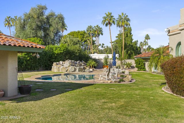 6131 E Naumann Drive, Paradise Valley, AZ 85253