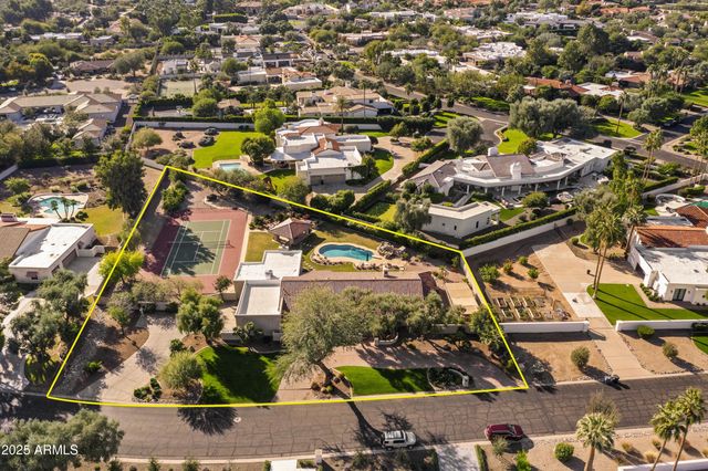 6131 E Naumann Drive, Paradise Valley, AZ 85253