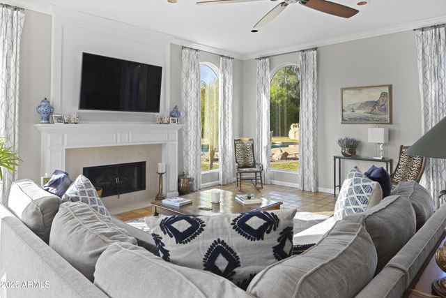 6131 E Naumann Drive, Paradise Valley, AZ 85253